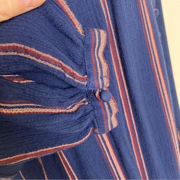 American Eagle Boho Relaxed Peasant Blouse Ruffled Navy/Rust Brown Size S - Picture 6 of 16